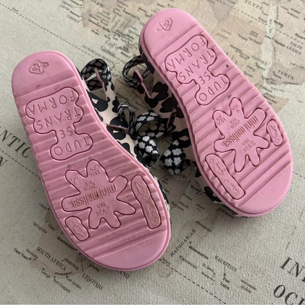 MINI MELISSA Ioio + Fabula Inf Sandal, Pink & Black Sandals Size 9